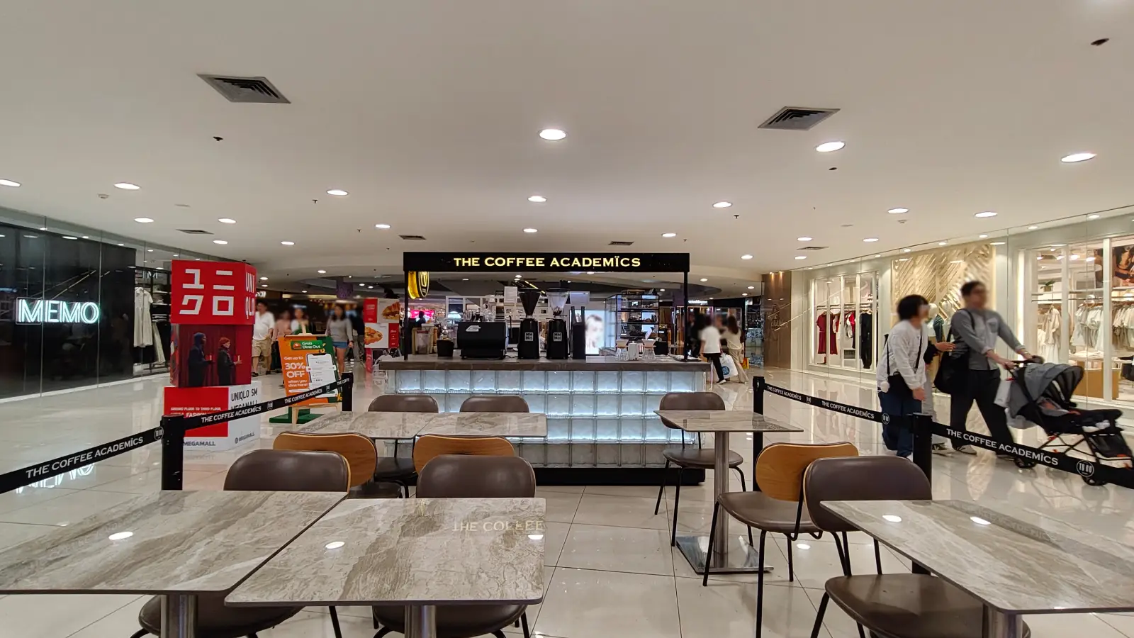 THE COFFEE ACADEMICS in SM Megamall